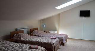 Гостиница  Московская Казань Односпальная кровать в общем номере для мужчин с 5 кроватями-2